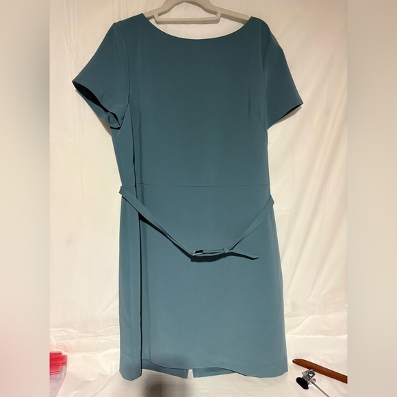 Ann Taylor Dresses & Skirts - Ann Taylor Teal Short-Sleeve Midi Dress with Waist Tie